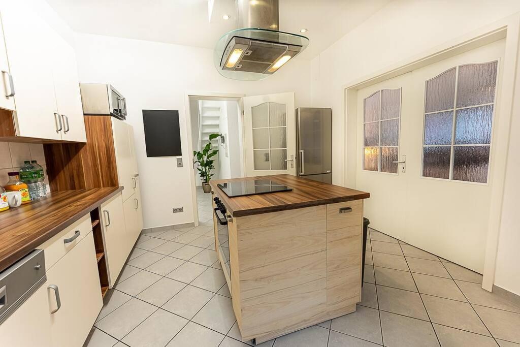 Loft Mit Billard-Tisch Und Ps4 Apartment Wuppertal Exterior photo
